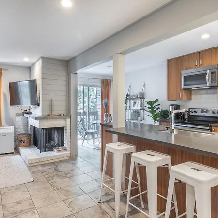 Updated Whistler Creek Studio With Parking Zewnętrze zdjęcie