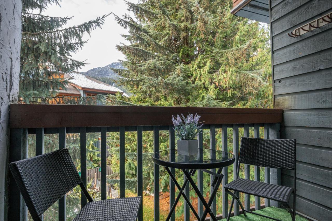 Updated Whistler Creek Studio With Parking Zewnętrze zdjęcie